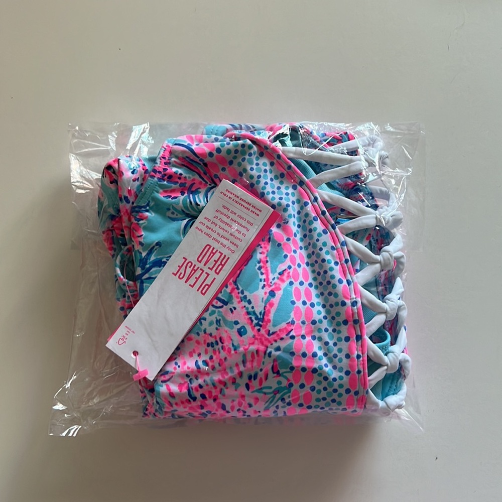 {Lilly Pulitzer} Brand New Caseylee Lattice One-Piece Swimsuit - Picture 8 of 8